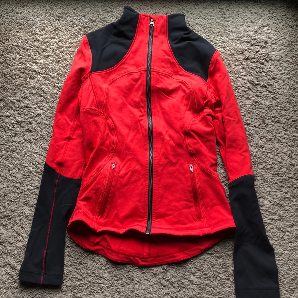 lululemon forme love fleece jacket 6